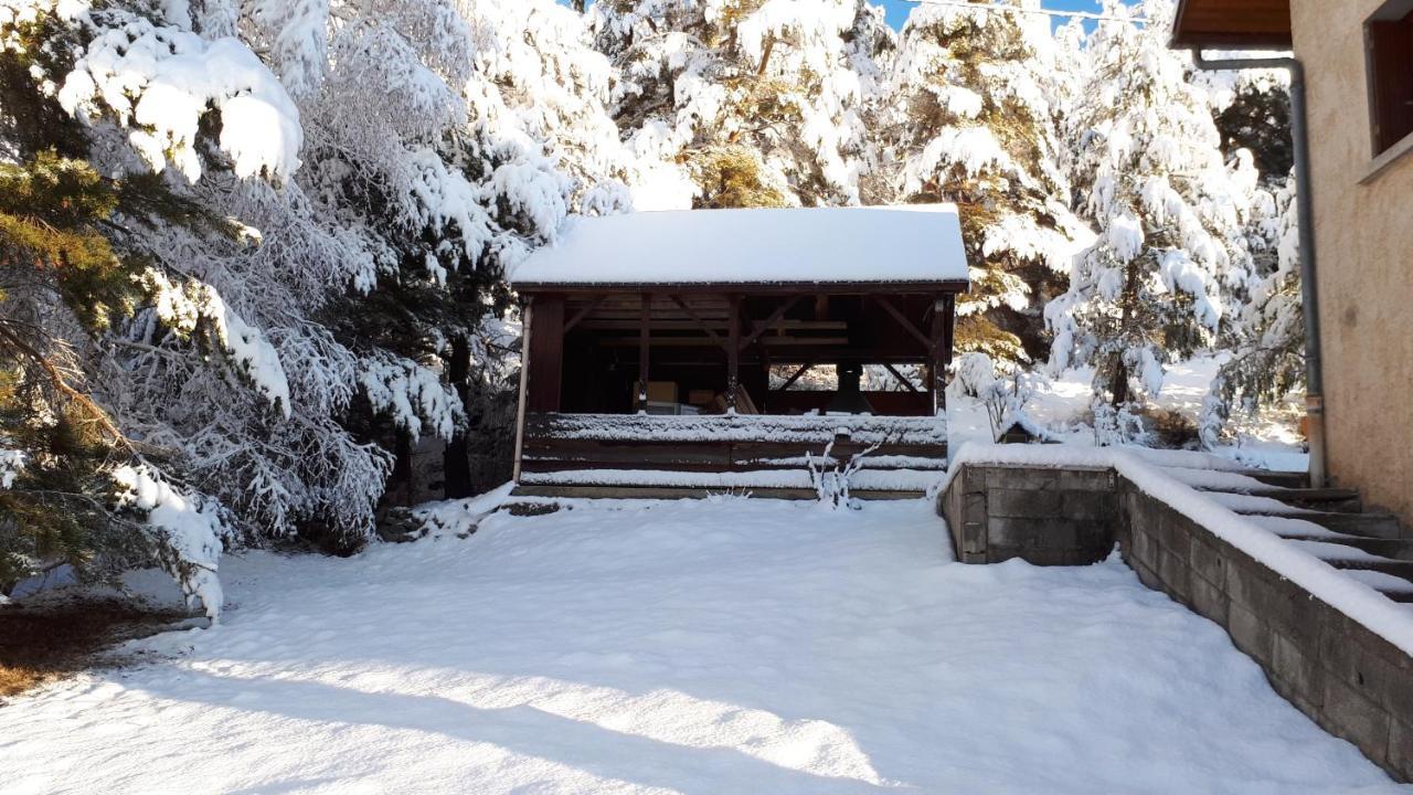 Mon Ecrin De Nature Rez De Jardin Villa Seyne Екстериор снимка