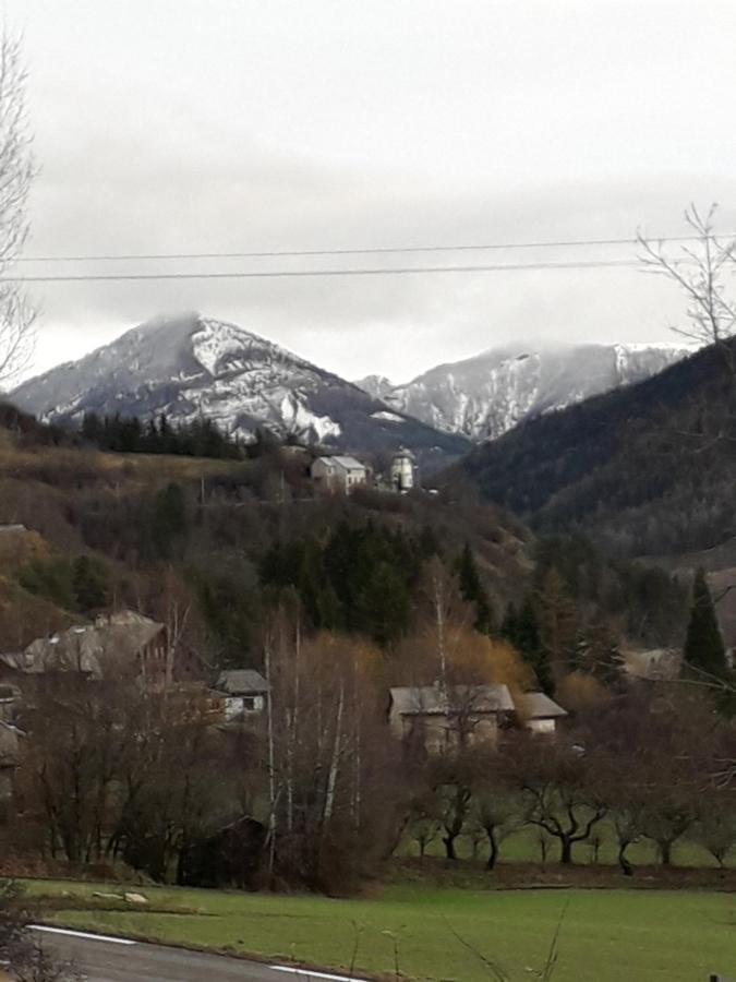 Mon Ecrin De Nature Rez De Jardin Villa Seyne Екстериор снимка