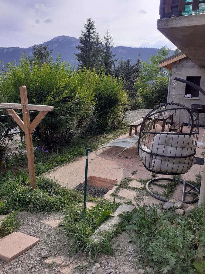 Mon Ecrin De Nature Rez De Jardin Seyne Екстериор снимка